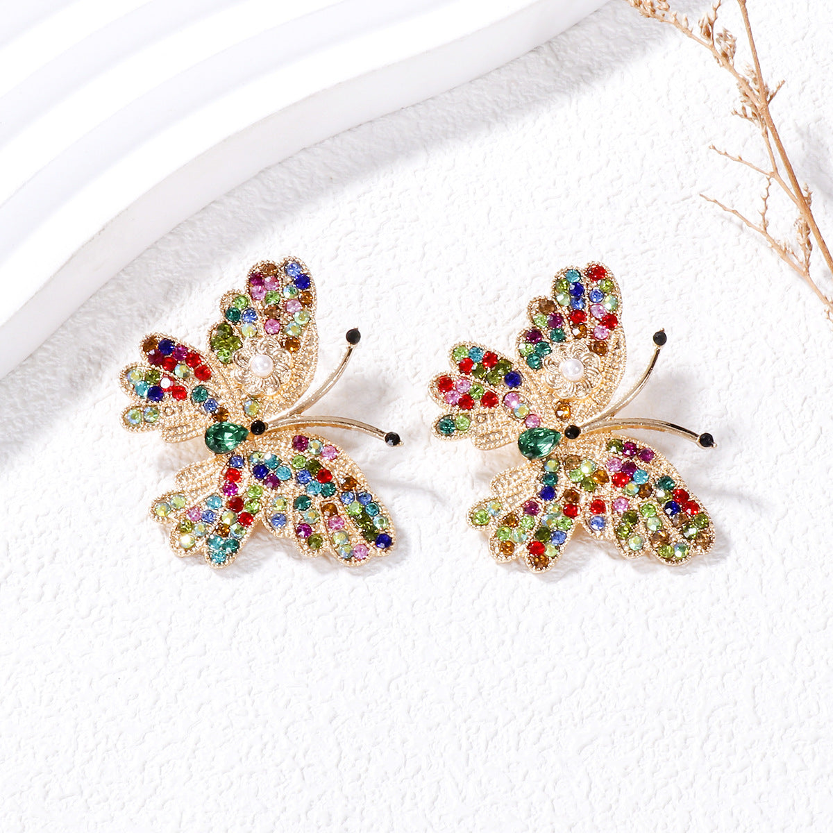 Wholesale Butterfly Colored Diamond Inlaid Alloy Earrings